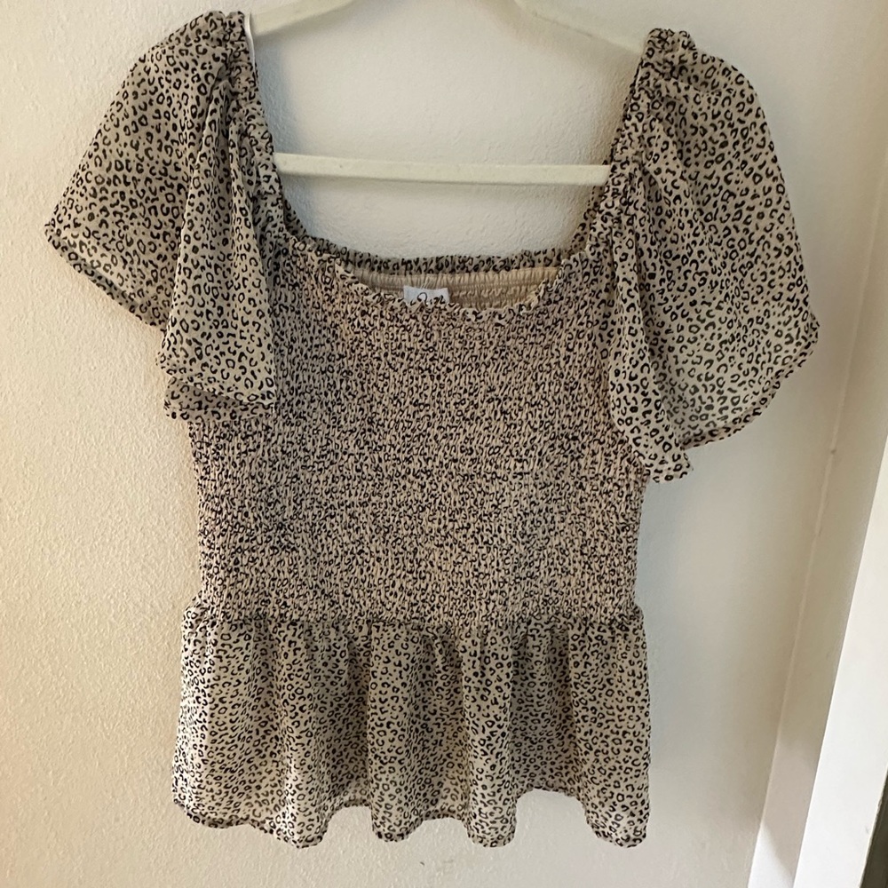 Japna women’s cheetah print blouse size large